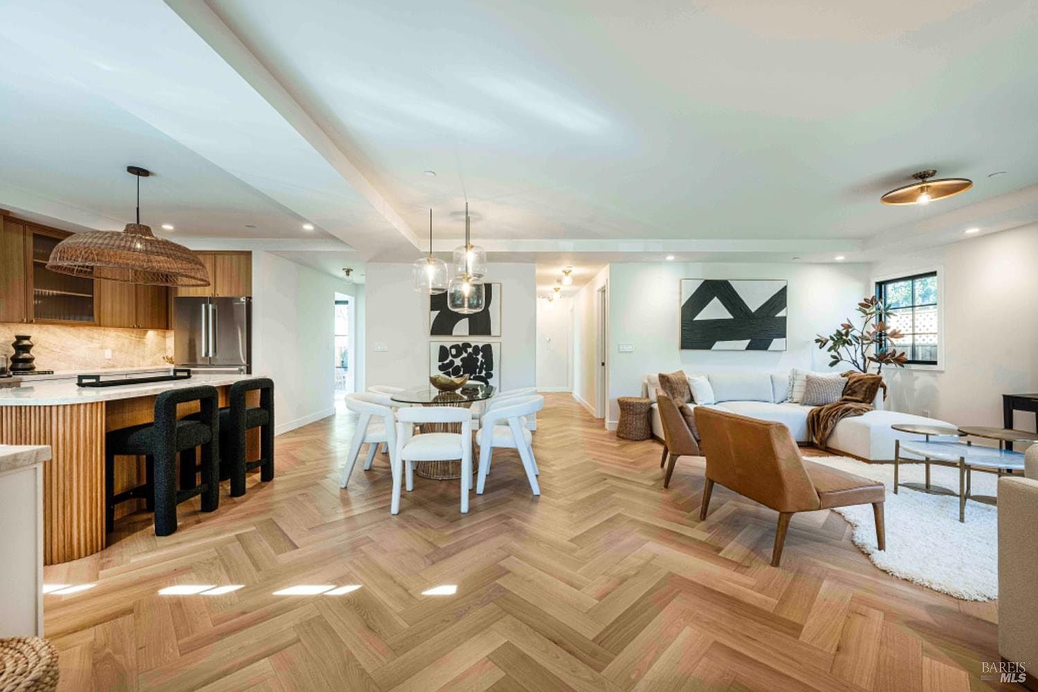 851 Second Street E - Photo 1