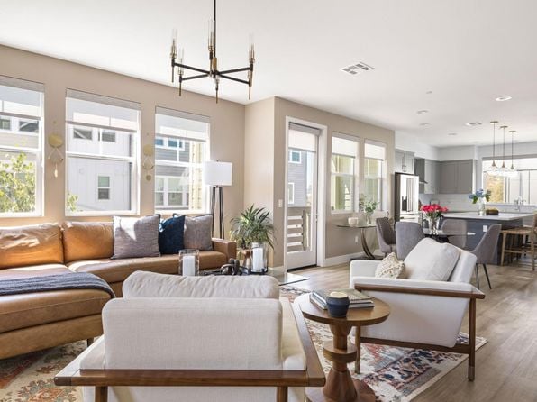 273 Gambrel Circle - Photo 1