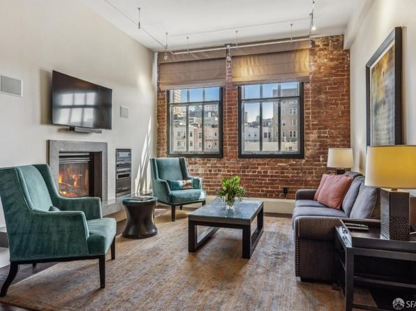 900 North Point Street #320 - Photo 1