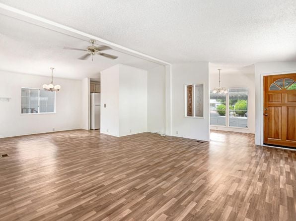 267 Spanish Flag Way - Photo 1