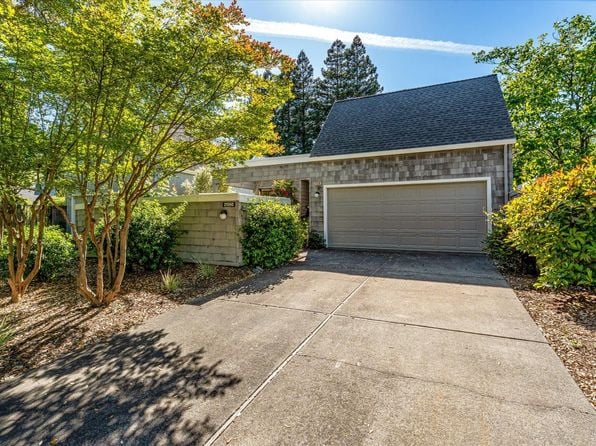 21350 Via Colombard - Photo 1