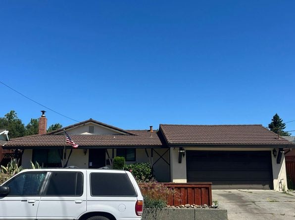 152 W Payran St - Photo 1