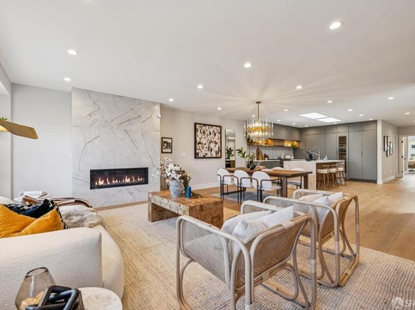 1338 33rd Ave - Photo 1