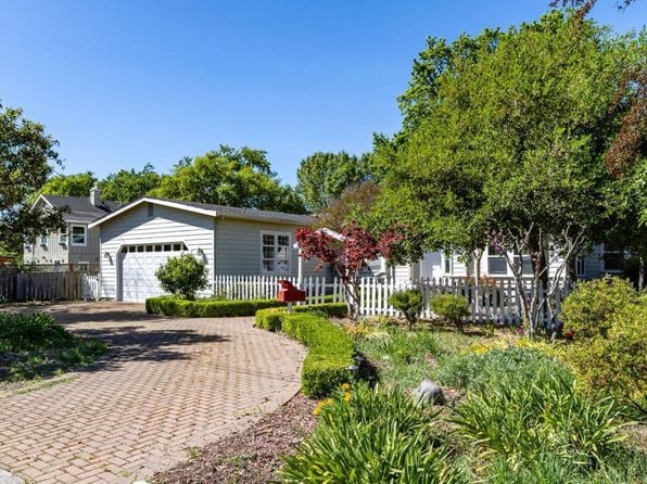 473 Verano Avenue - Photo 1