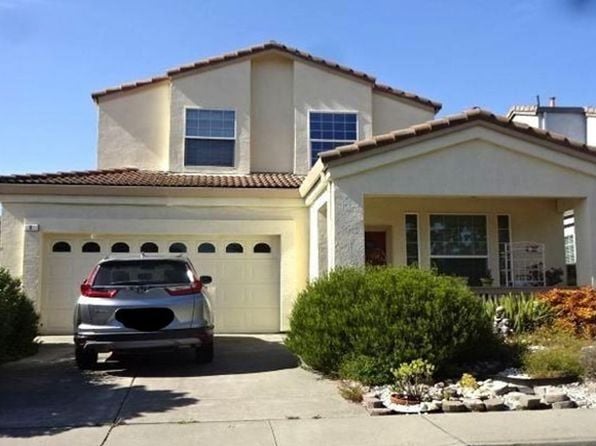 8 Daniel Dr - Photo 1