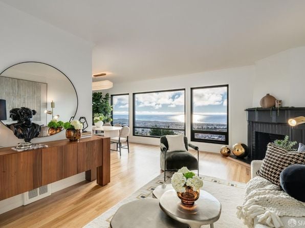 2207 12th Ave - Photo 1