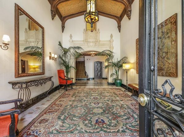 1880 Jackson St APT 601 - Photo 1