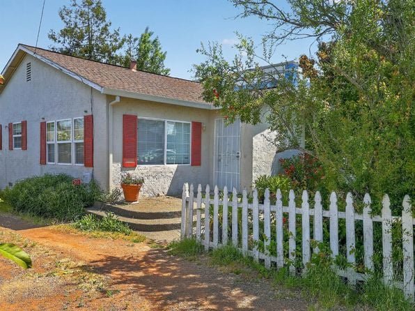 651 Russell Avenue - Photo 1