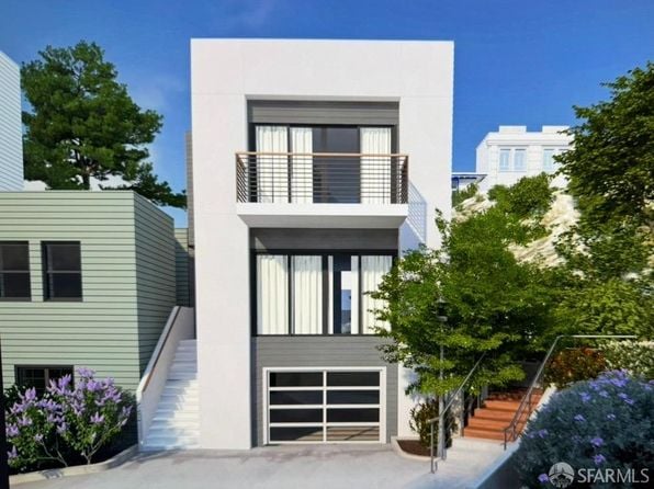 332 Bradford St - Photo 1