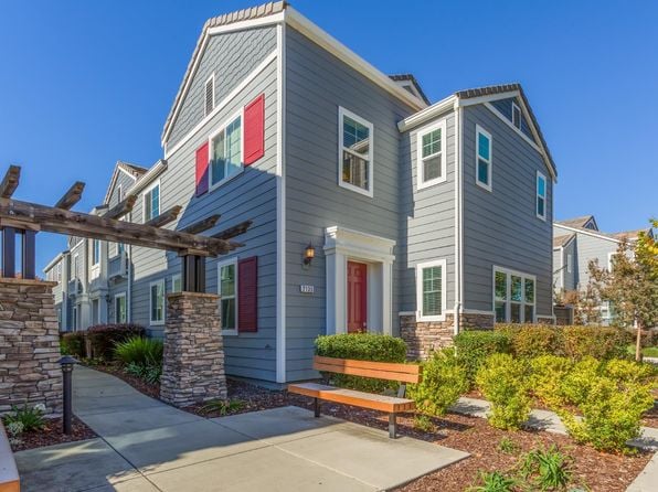 2135 Eva Street - Photo 1