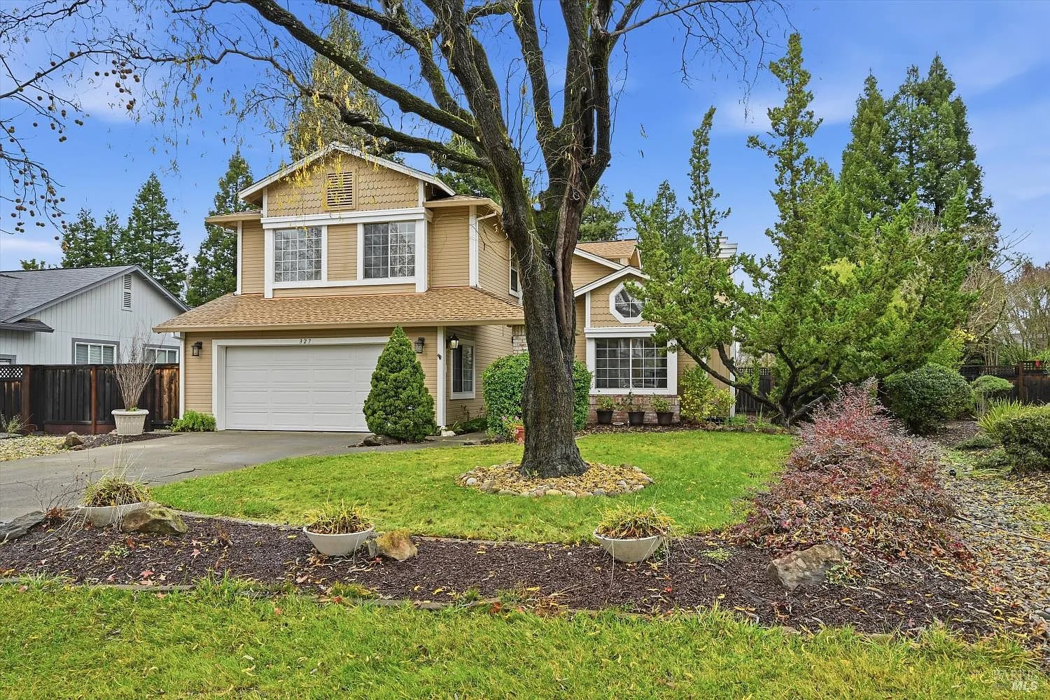 327 Blazing Star Court - Photo 1