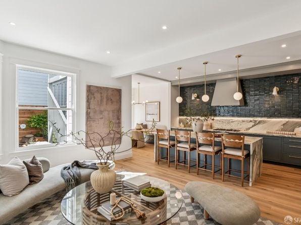 162 Noe St - Photo 1