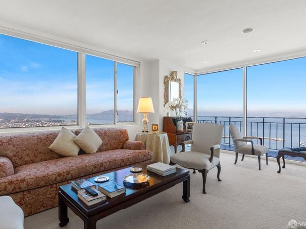 1080 Chestnut St APT 11C - Photo 1