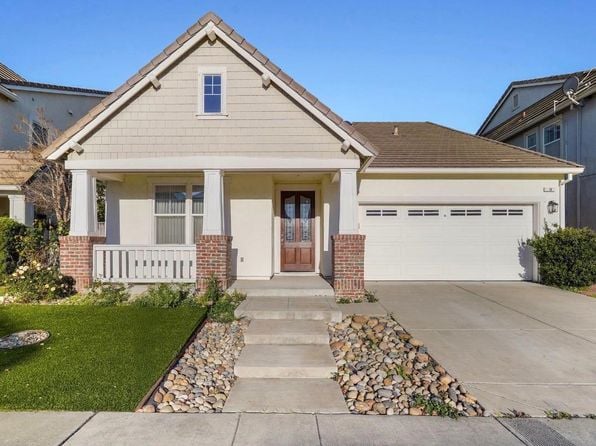 18 Serena Place - Photo 1