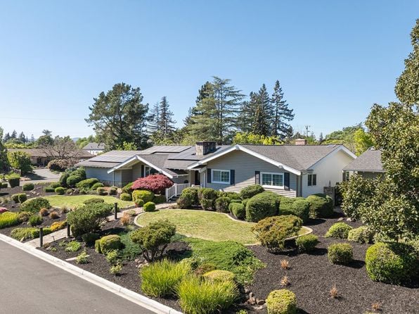 1184 Jerome Way - Photo 1