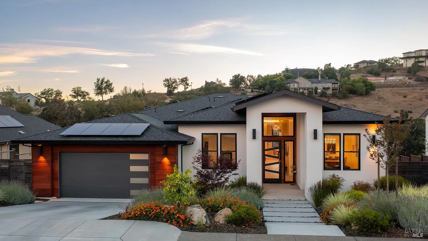 3735 Lakebriar Place - Photo 1