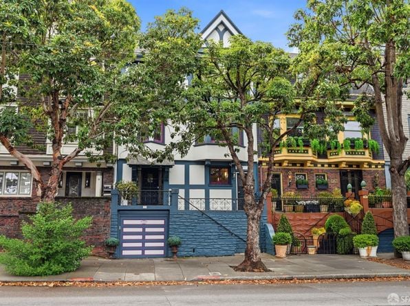 72 Castro St - Photo 1