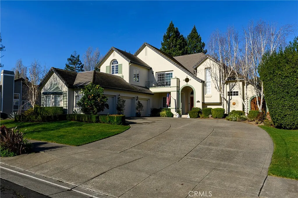 1811 Maiden Ln - Photo 1