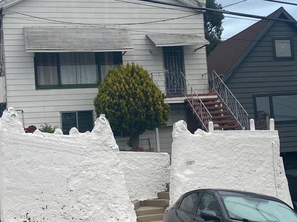 1107 Rhode Island St - Photo 1