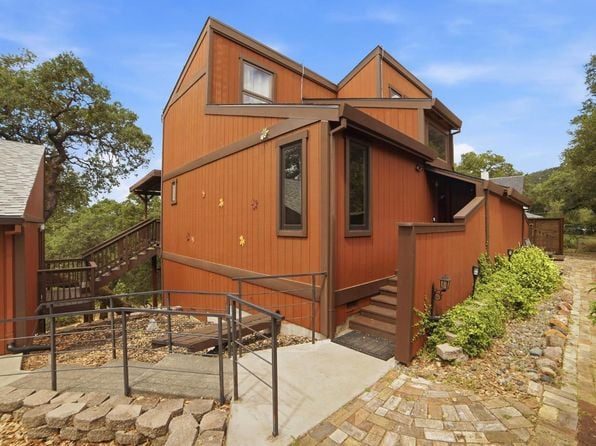 26807 Oak Knoll Terrace - Photo 1