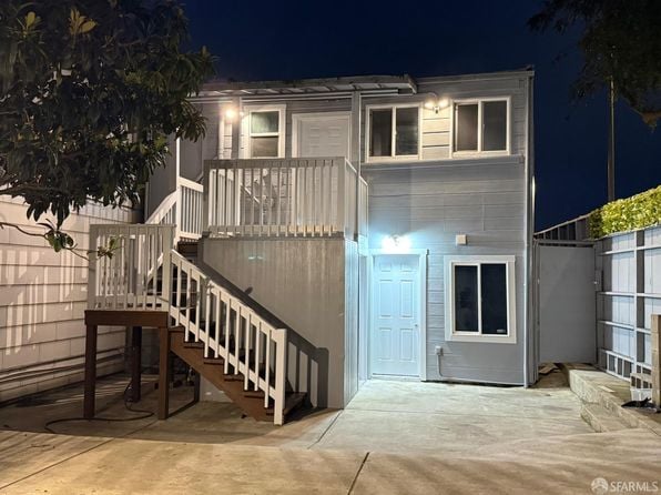 766 Thornton Ave - Photo 1