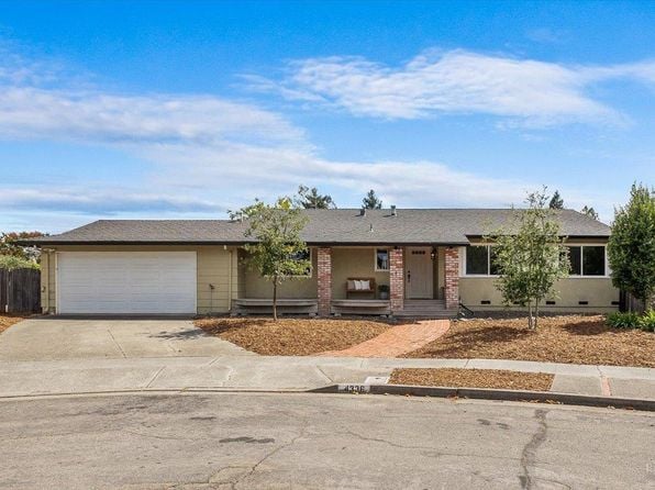 4336 Leafwood Circle W - Photo 1