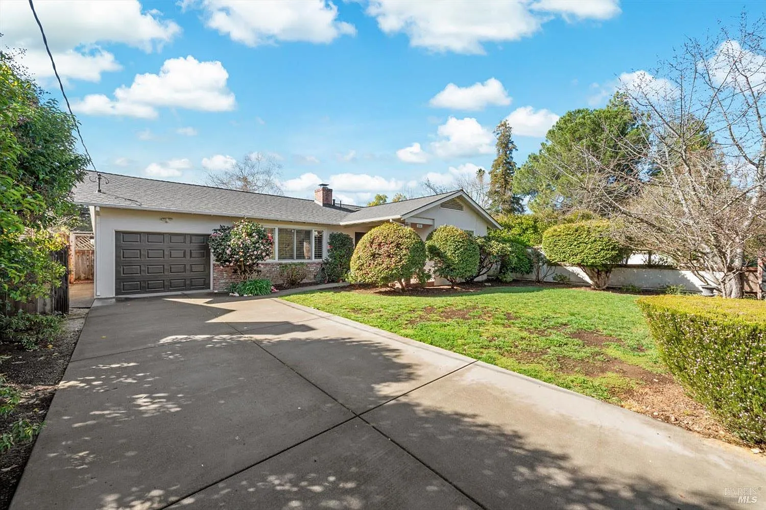 1841 Spring Mountain Road - Photo 1