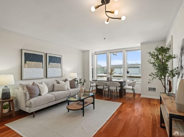 2001 McAllister St APT 244 - Photo 1