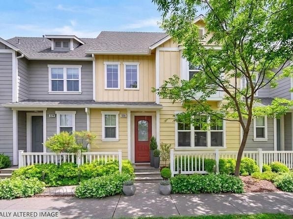 924 Aston Avenue - Photo 1