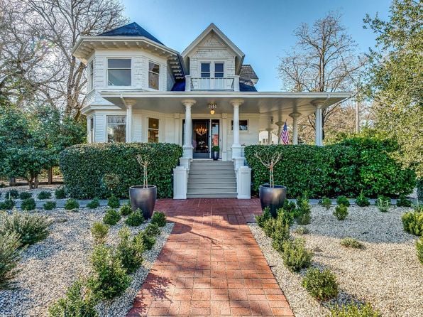 1651 Spring Mountain Road - Photo 1