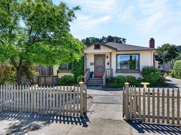 441 N Jefferson Street - Photo 1