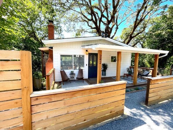 242 Vila Road - Photo 1