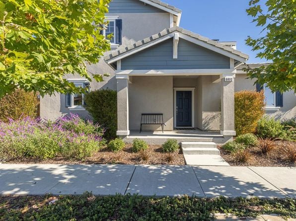 6092 Oak Leaf Place - Photo 1