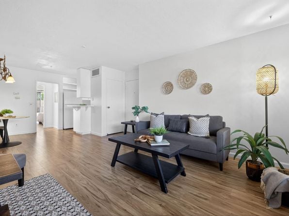 300 stony point Road #139 - Photo 1