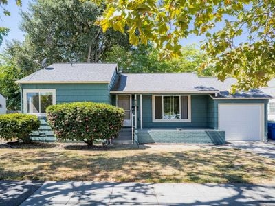 413 S Jefferson Street - Photo 1