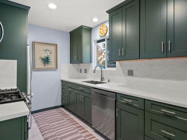 7 Portola Court - Photo 1