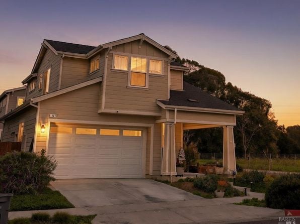 1461 Cecilia Drive - Photo 1