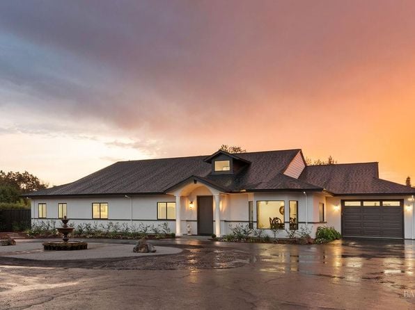 695 Quietwater Road - Photo 1