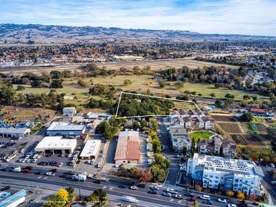 1252 Petaluma Boulevard N - Photo 1