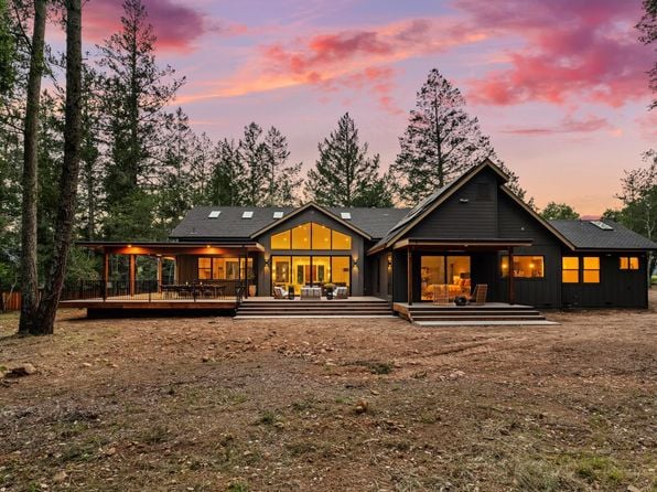 554 Shady Acres Lane - Photo 1