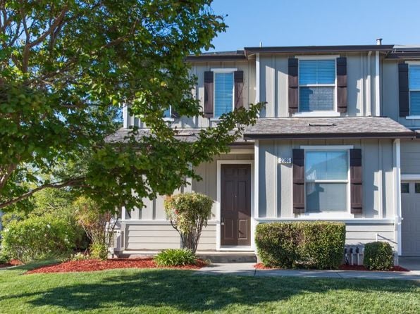 2385 Vera Drive - Photo 1