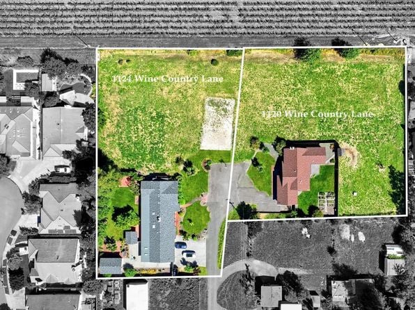 1124 Wine Country Avenue - Photo 1