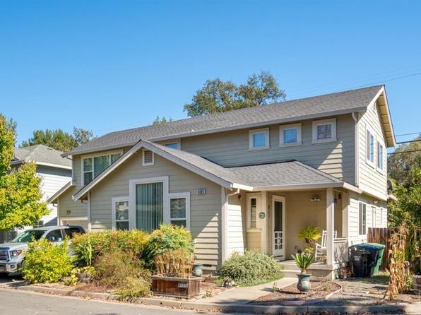 8005 Trenton Court - Photo 1