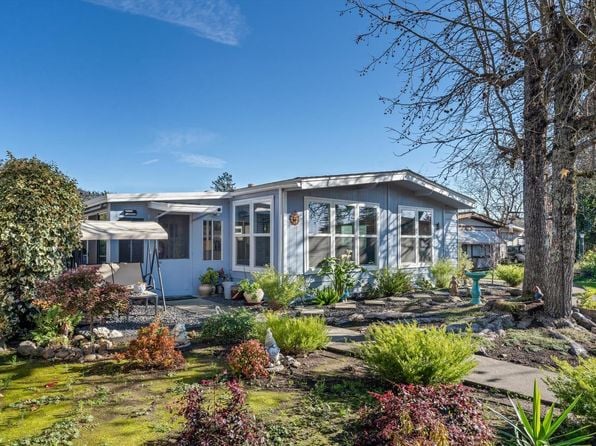 192 Mosshill Court - Photo 1