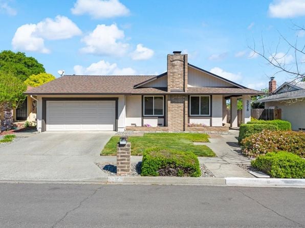 3378 Twin Oaks Drive - Photo 1