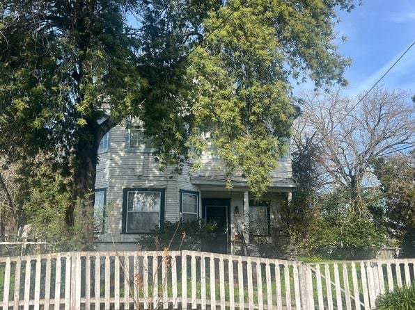 831 Frazier Ave - Photo 1