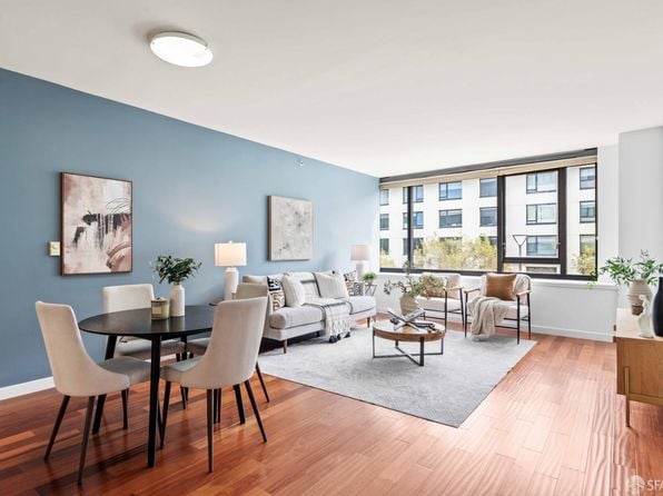 250 King St Unit 514 - Photo 1