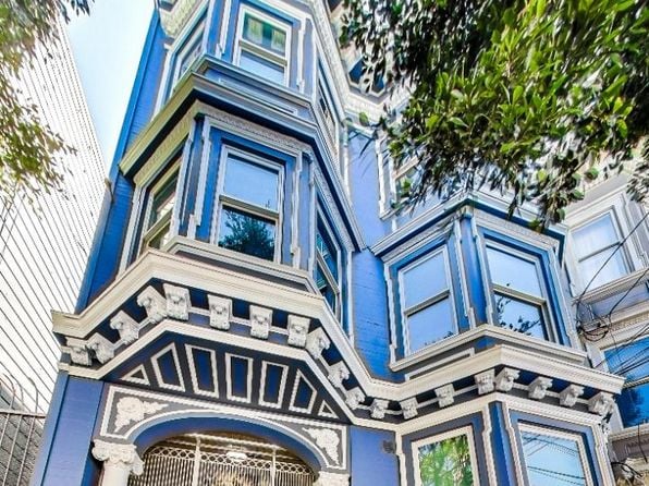 811 Oak St - Photo 1