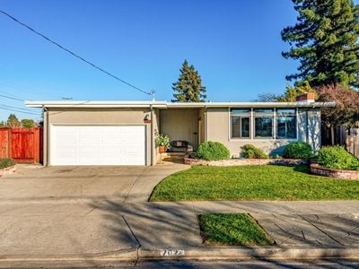 702 Greenbach Street - Photo 1