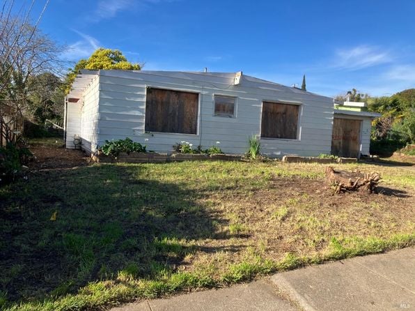 18 Joan Drive - Photo 1